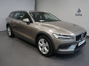 Volvo V60 Cross Country B4 AWD