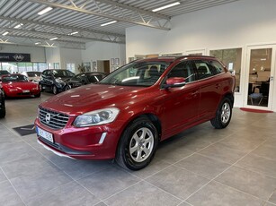 Volvo XC60 D4 AWD Automat Momentum Panorama Navi 1-brukare