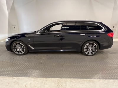 BMW 520 d xDrive 190hk M-Sport Pano Cockpit Skinn 360° H/K