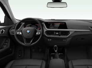 BMW 118 i Aut Nav 0:- kontant Privatleasing från 3.295:-/mån