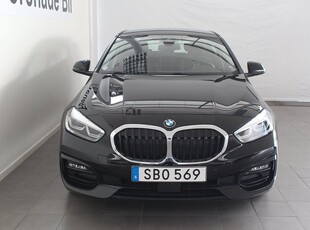 BMW 118 i Model Sport Manuell PDC