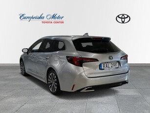 Toyota Corolla 1,8 HSD TS / Style / Pluspaket / BLACK WEEK!!