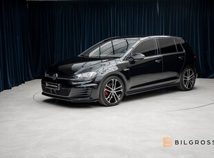 Volkswagen Golf GTD 2.0 TDI 184hk D-värmare B-kamera Adaptiv