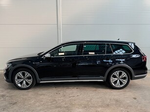 Volkswagen Passat Alltrack 200 TDI 4M Executive Cockpit D-Värme 200hk 2021