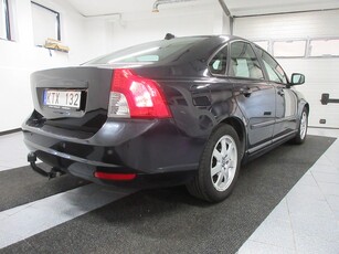 Volvo S40 D2 115 hk Momentum Läder 5 Drag 1 ägare Välservad