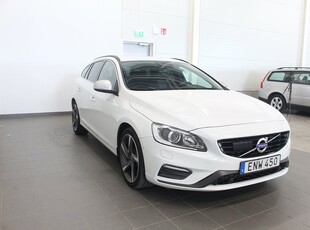 Volvo V60 D4 Momentum, R-Design Navi VOC Värmare Kamremsbytt