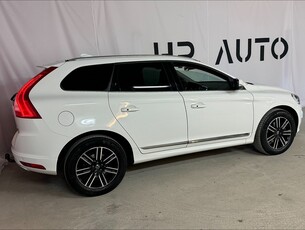 Volvo XC60 D4 AWD Classic Summum Drag Voc D-värm