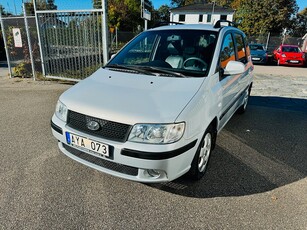 Hyundai Matrix 1.8 122HK / AUTOMAT / 8600Mil / 1 ÄGARE