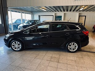 Kia CEED SW 1.6 CRDi EX Comfort Navi Låg skatt Ny bes