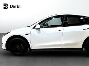 Tesla Model Y Long Range AWD Panorama