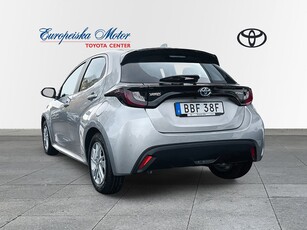 Toyota Yaris 1.5 HSD 5-d Active P-sensorer Fram/bak