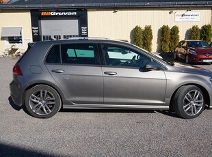 Volkswagen Golf 1.6 TDI 4Motion R-Line/ B-kamera/ Värmare