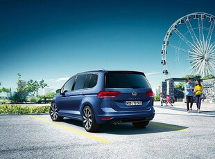 Volkswagen Touran TSI 150 edition KAMPANJ