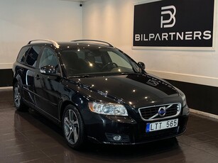 Volvo V50 D2 Momentum-2ägare-115hk-0%Ränta-Nyservad-Euro 5