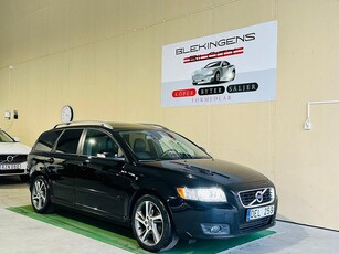 Volvo V50 D2 Momentum Classic Dragkrok Taklucka KeylessGo