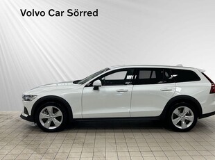 Volvo V60 Cross Country B4 AWD Diesel Core