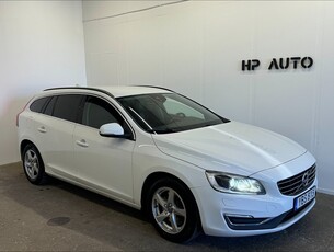 Volvo V60 D4 AWD 190hk Momentum Drag D-värm Voc