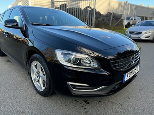 Volvo V60 D4 Geartronic Summum.SkinnDrag,Kamrem o skivor nya