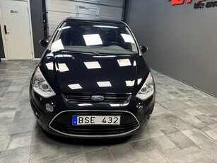 Ford S-Max 1.6 TDCi Business 7 sits pano