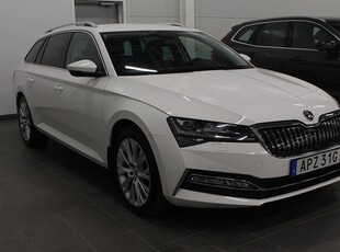 Skoda Superb iV Kombi 1.4 Plug-in Hybrid Style Cockpit Drag