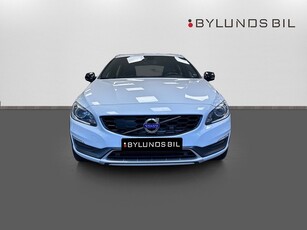 Volvo V60 Cross Country D4 AWD Summum *Dragkrok, Vinterhjul