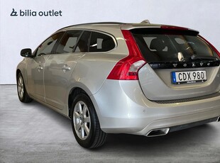 Volvo V60 D4 Momentum BE Automat / VOC