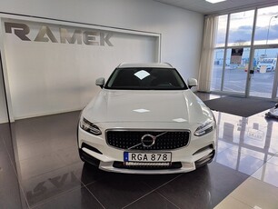 Volvo V90 Cross Country D4 AWD Aut Momentum Drag Kamera