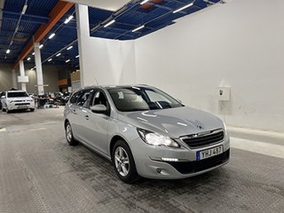 Peugeot 308 SW 1.2 PureTech 130hk Active P-sensorer Dragkrok