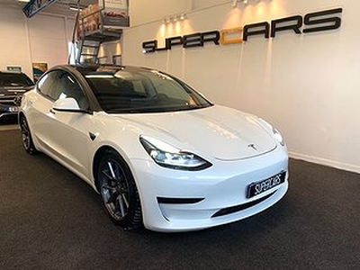 Tesla Model 3 Standard Range Plus Svensksåld 1 Ägare Drag