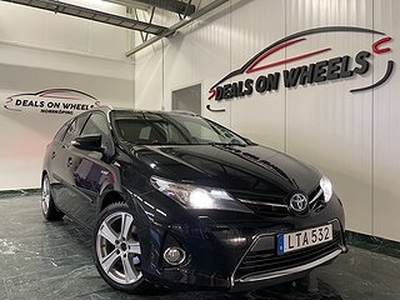 Toyota Auris Touring Sports Hybrid e-CVT 136hk