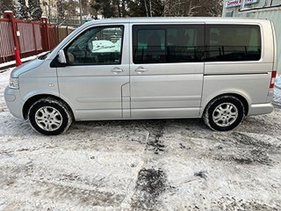 Volkswagen Multivan 2.5 TDI Highline 7 Sits Bra Skick