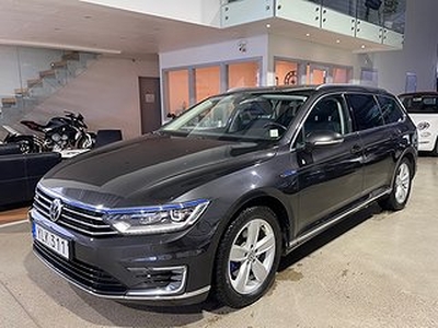 Volkswagen Passat GTE 218hk Plug-in Cockpit EasyOpen (Drag)