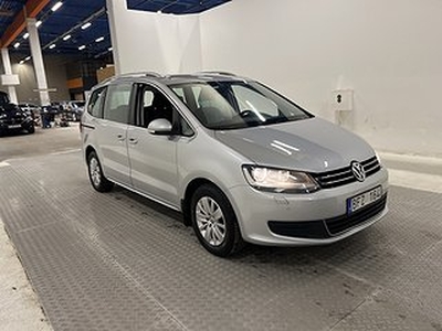 Volkswagen Sharan 2.0 TDI 140hk 7-sits Kamera Värmare Drag