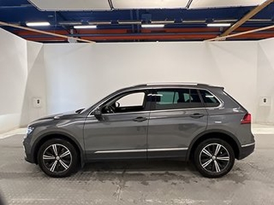 Volkswagen Tiguan 4M 190hk GT Värmare Cockpit B-kamera Drag