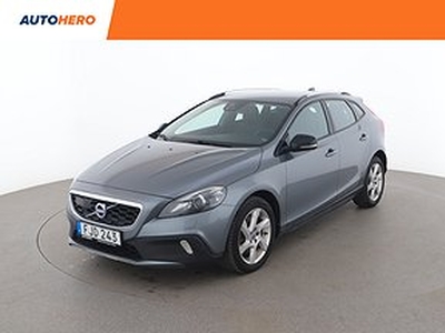 Volvo V40 Cross Country D3 Momentum *FRI HEMLEV* / VOC, Drag