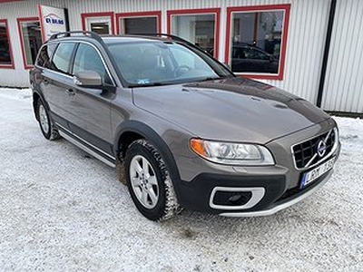 Volvo XC70 D5 AWD Geartronic Summum Euro 5, drag