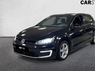 Volkswagen GolfGTE 1.4TSI Plug-in Hybrid|Drag|Kamera| 2017, Kombi