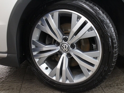 Volkswagen Passat Alltrack