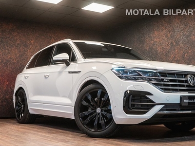 Volkswagen Touareg3.0 TDI 4M R-line | SE SPEC | Matrix 2018, SUV