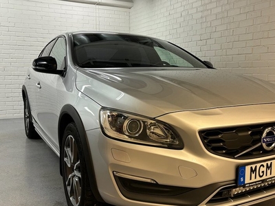 Volvo S60Cross Country D4 AWD AUT SUMMUM TAKLUCKA 2016, Sedan