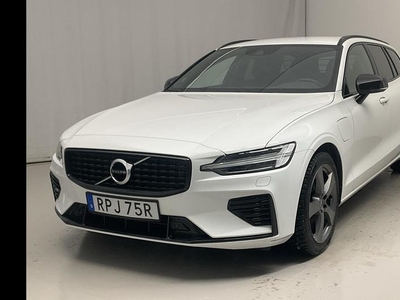 Volvo V60T8 AWD Twin Engine 2021, Kombi