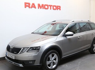 Skoda OctaviaScout 2,0 TDI 4x4 Premium DSG Värmare Drag 2019, Crossover