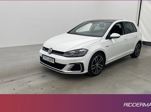 Volkswagen GolfGTE Cockpit Panorama P-Värmare Kamera 2018, Halvkombi