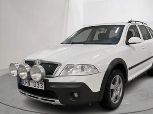 Skoda Octavia Scout I 2.0 TDI (140hk)