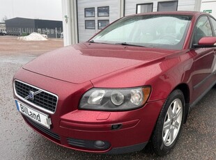 Volvo S402.4 Kinetic Euro 4 2006, Sedan