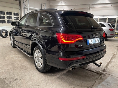 Audi Q7 3.0 TDI V6 quattro S-Line, Dieselvärmare, 7-sits