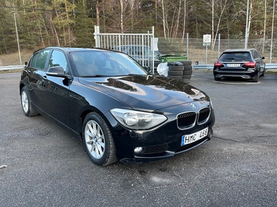 BMW 118 d 143hk 16000 mil Manuell Nybesiktigad Välservad