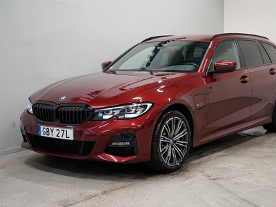 BMW 330e xDrive Touring M Sport Drag kamera Shadow Hifi S&V