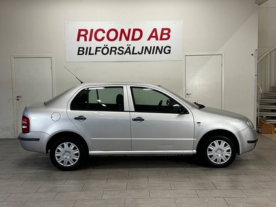 Skoda Fabia SEDAN 1.4 6602 MIL M-VÄRM 3 ÄGARE