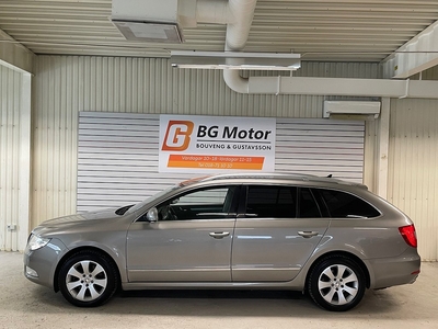 Skoda Superb 2.0 TDI 140HK 4x4 Drag/Värmare/Navi